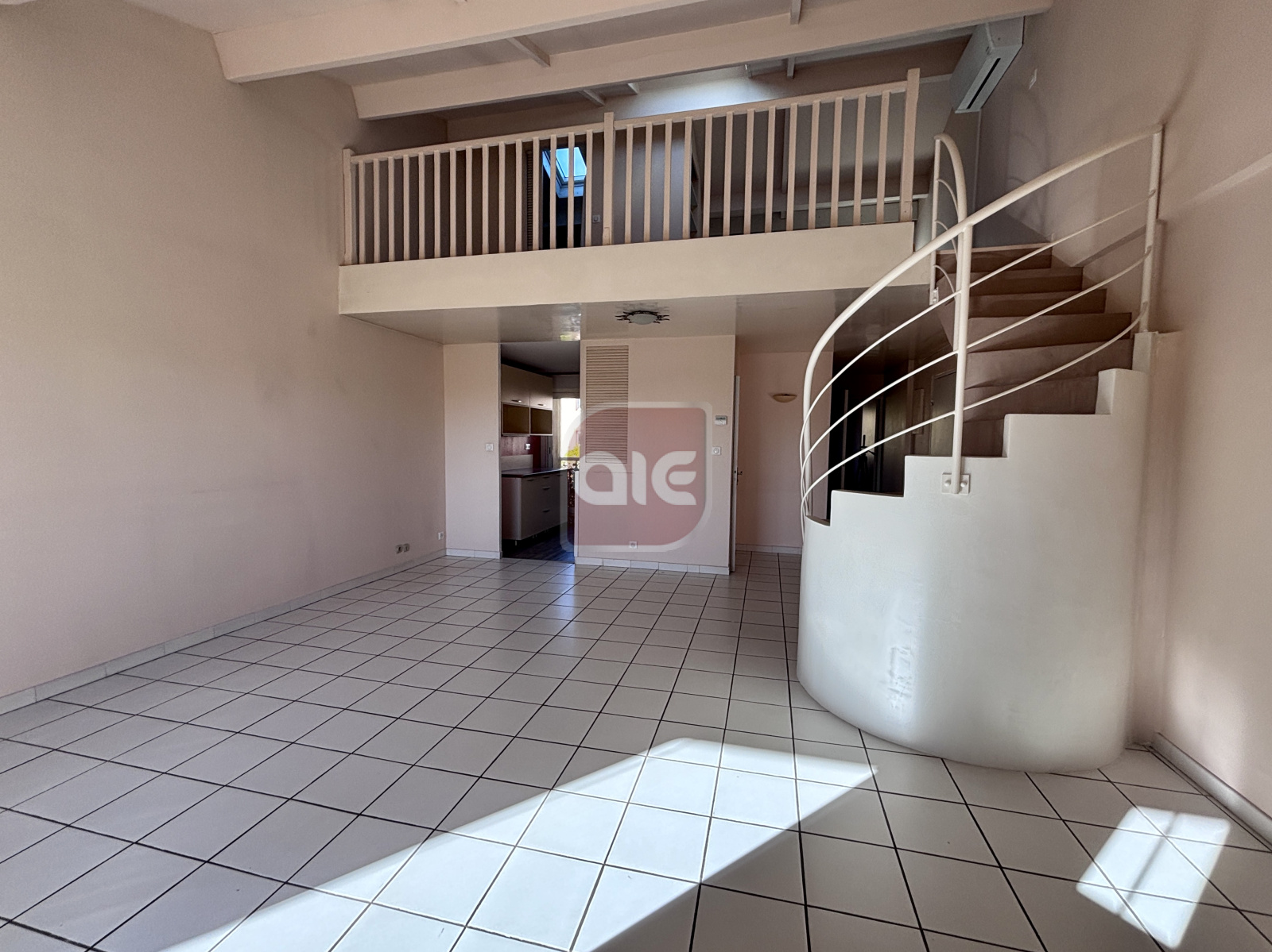 Image_, Duplex, Montpellier, ref :4086