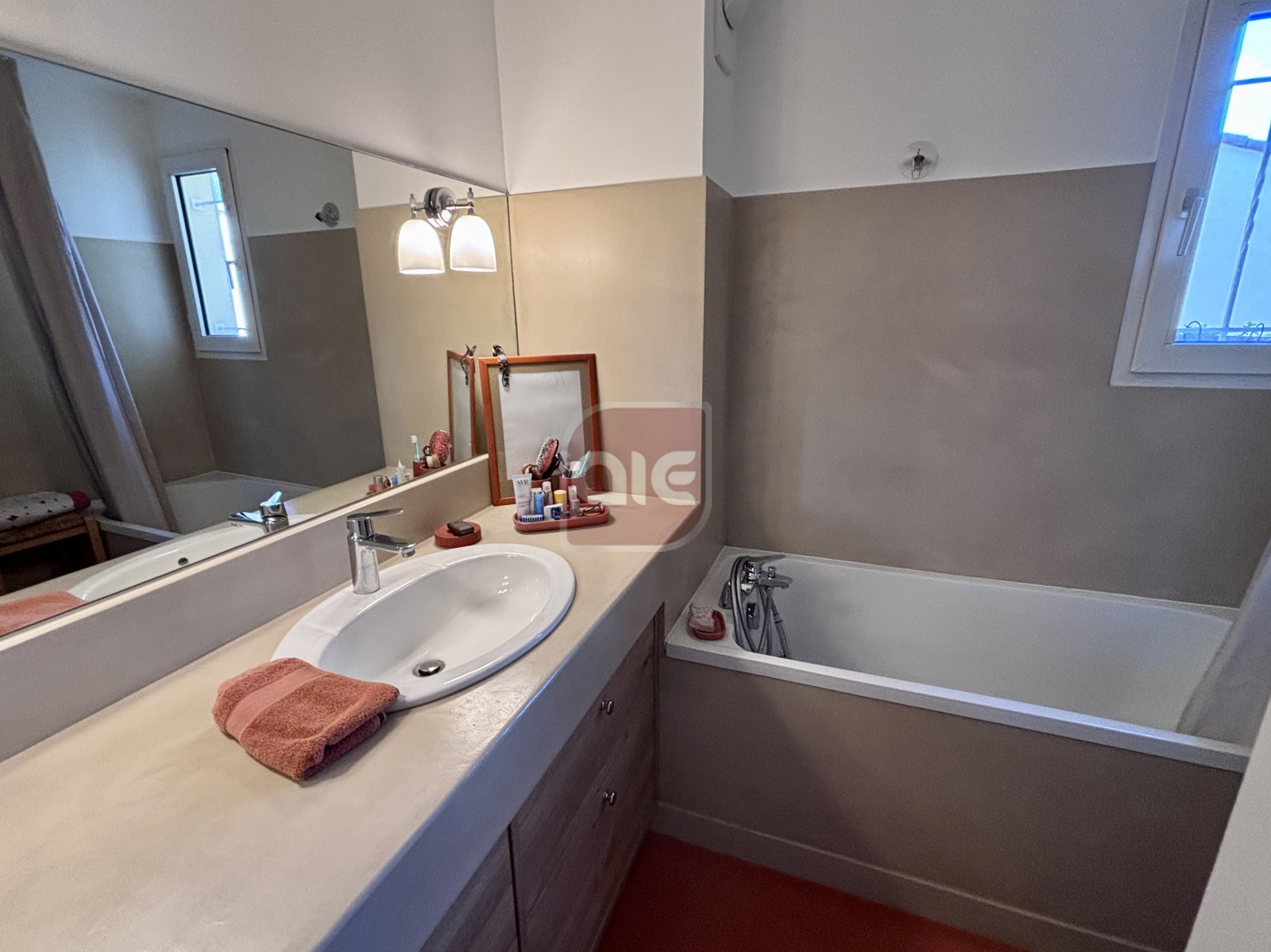 Image_, Duplex, Montpellier, ref :4086