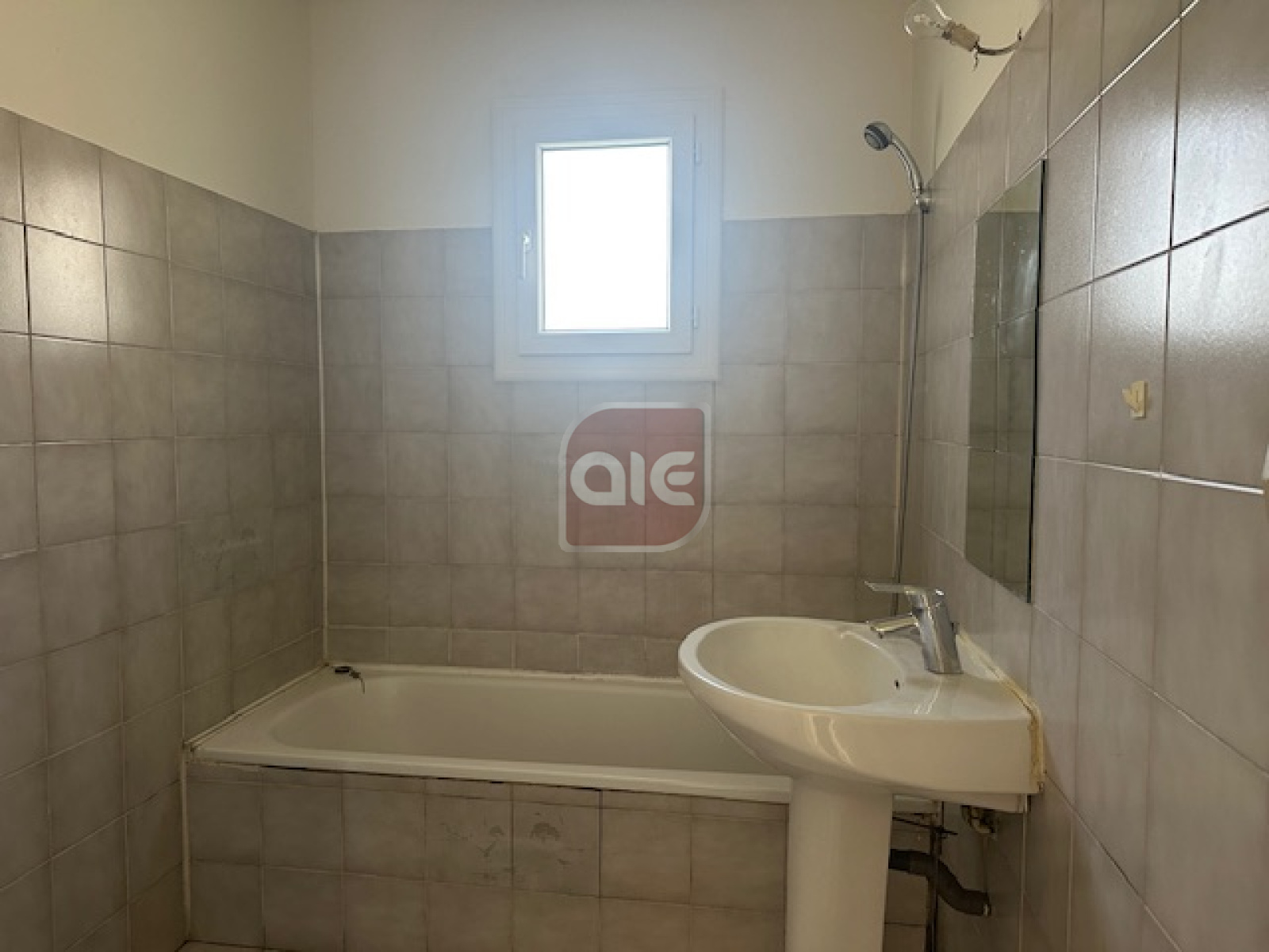 Image_, Maison, Claret, ref :4106