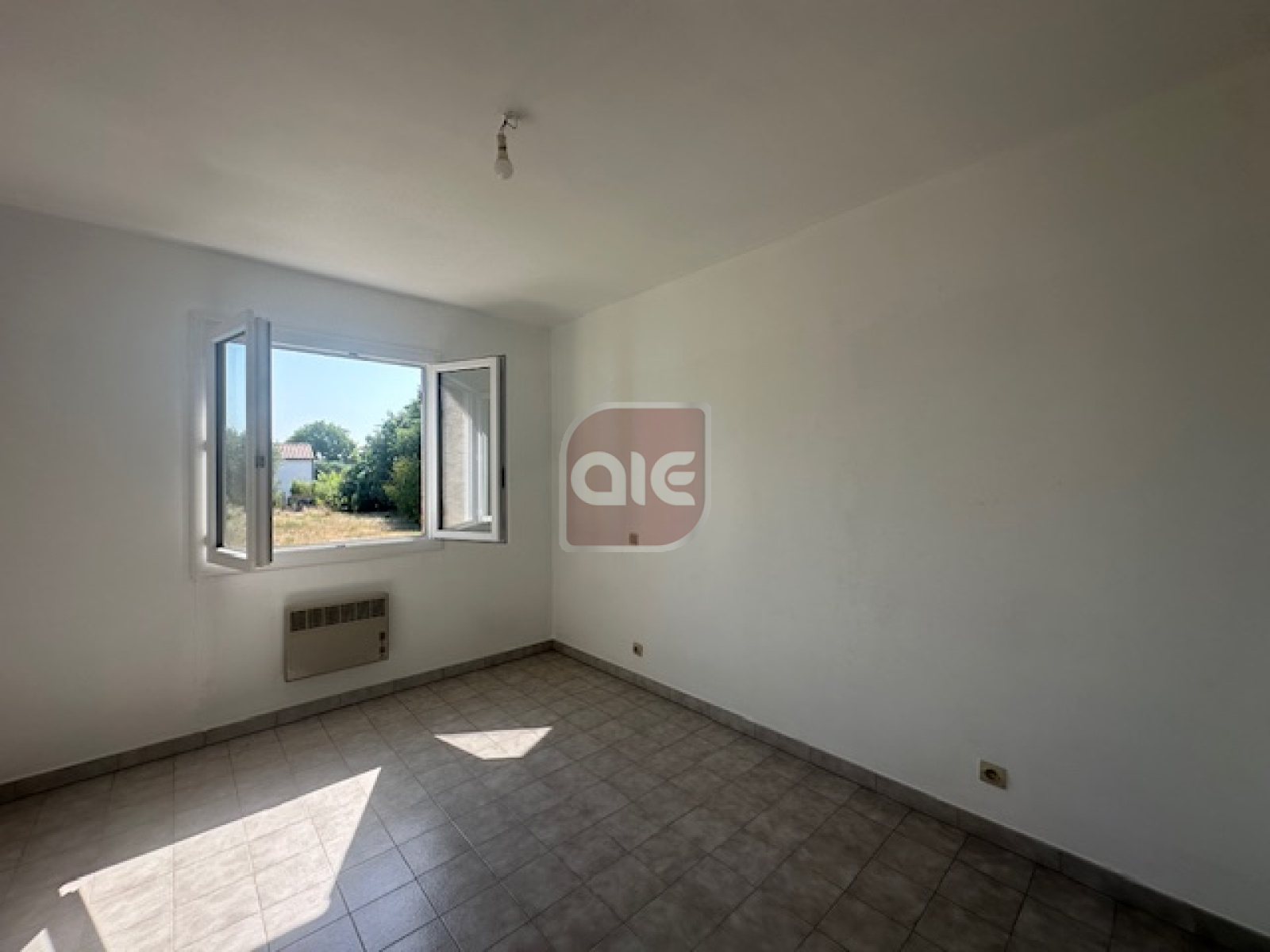 Image_, Maison, Claret, ref :4106