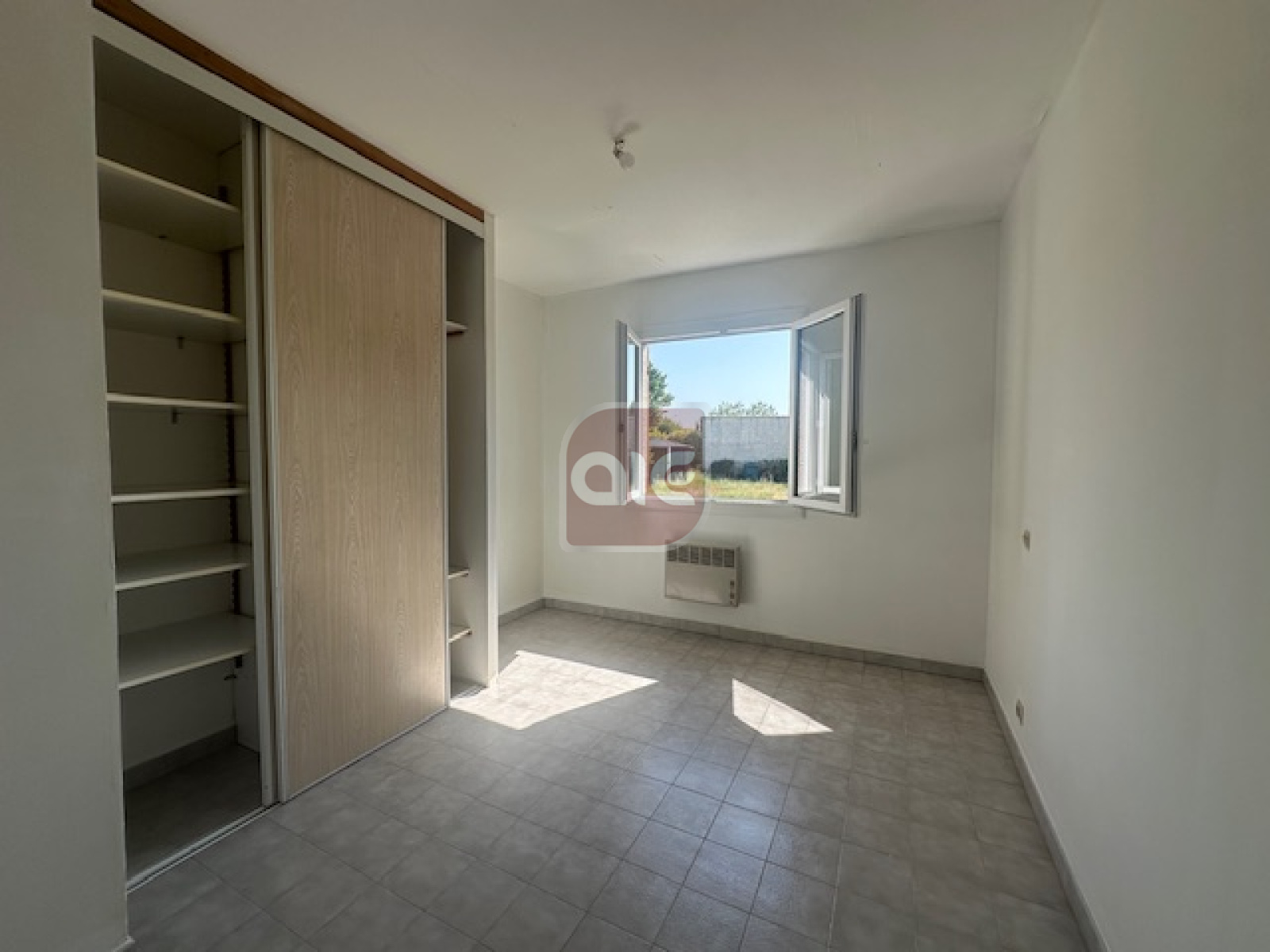 Image_, Maison, Claret, ref :4106